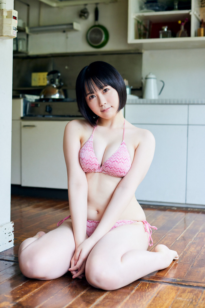 图片[1]-夜道雪　人気声優のマシュマロボディ　ＦＲＩＤＡＹデジタル写真集【164P 312MB】-石川澪写真网