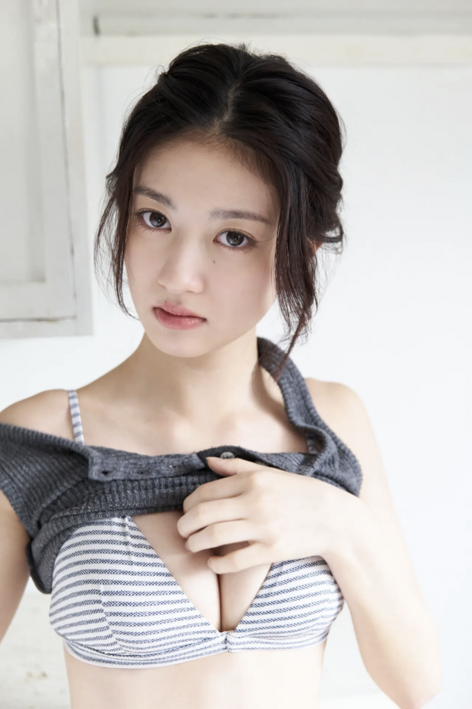 图片[4]-FRIDAYデジタル写真集 吉田あかり『シンデレラの誘惑』【66P 224MB】-石川澪写真网