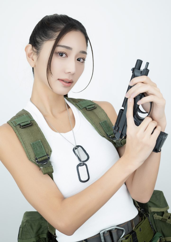 图片[3]-アームズマガジンデジタル写真集 Arms MAGAZINE DIGITAL PHOTO BOOK 斎藤恭代 in GUN ACTION【37P 27MB】-石川澪写真网