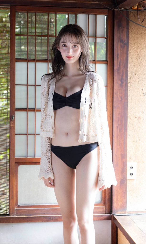 图片[4]-【デジタル限定】菜那セシル写真集「Summer is in the air」【88P 41MB】-石川澪写真网