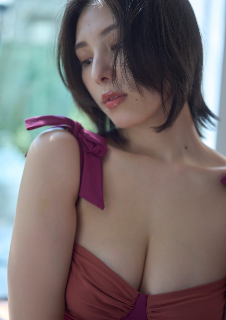 图片[4]-相楽伊織「背中から抱きしめて」 BUBKAデジタル写真集【60P 59MB】-石川澪写真网