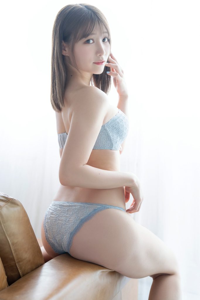 图片[6]-EX大衆デジタル写真集 61 篠原みなみ「イタズラし ちゃうゾ」【62P 85MB】-石川澪写真网