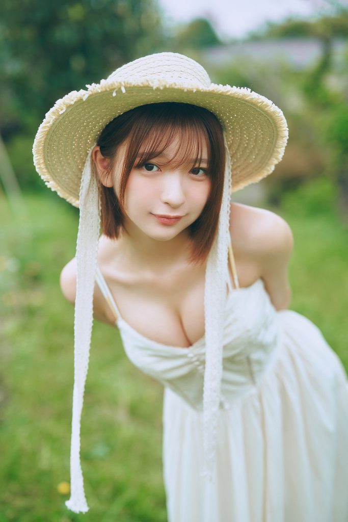 图片[1]-一ノ瀬瑠菜　夏のゆらめき　ＦＲＩＤＡＹデジタル写真集【104P 102MB】-石川澪写真网