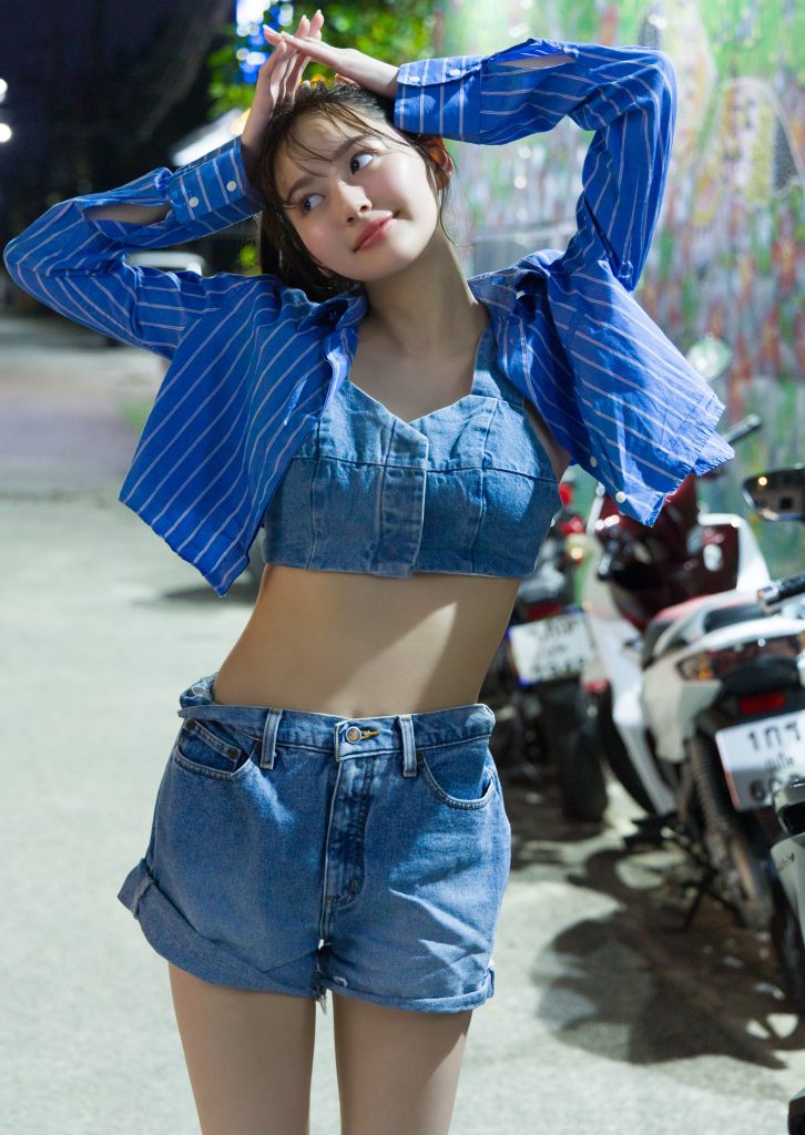 图片[4]-【デジタル限定 YJ PHOTO BOOK】加藤栞写真集「Walking On Air」【57P 92MB】-石川澪写真网